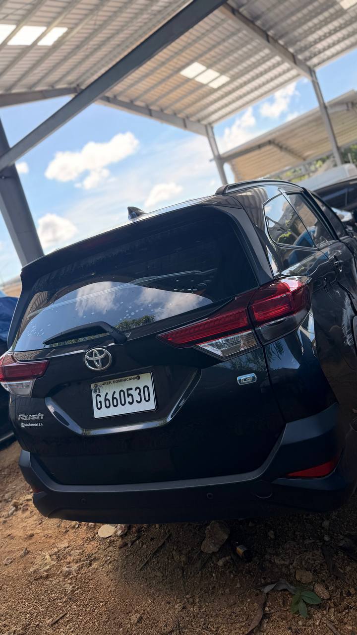 TOYOTA RUSH G